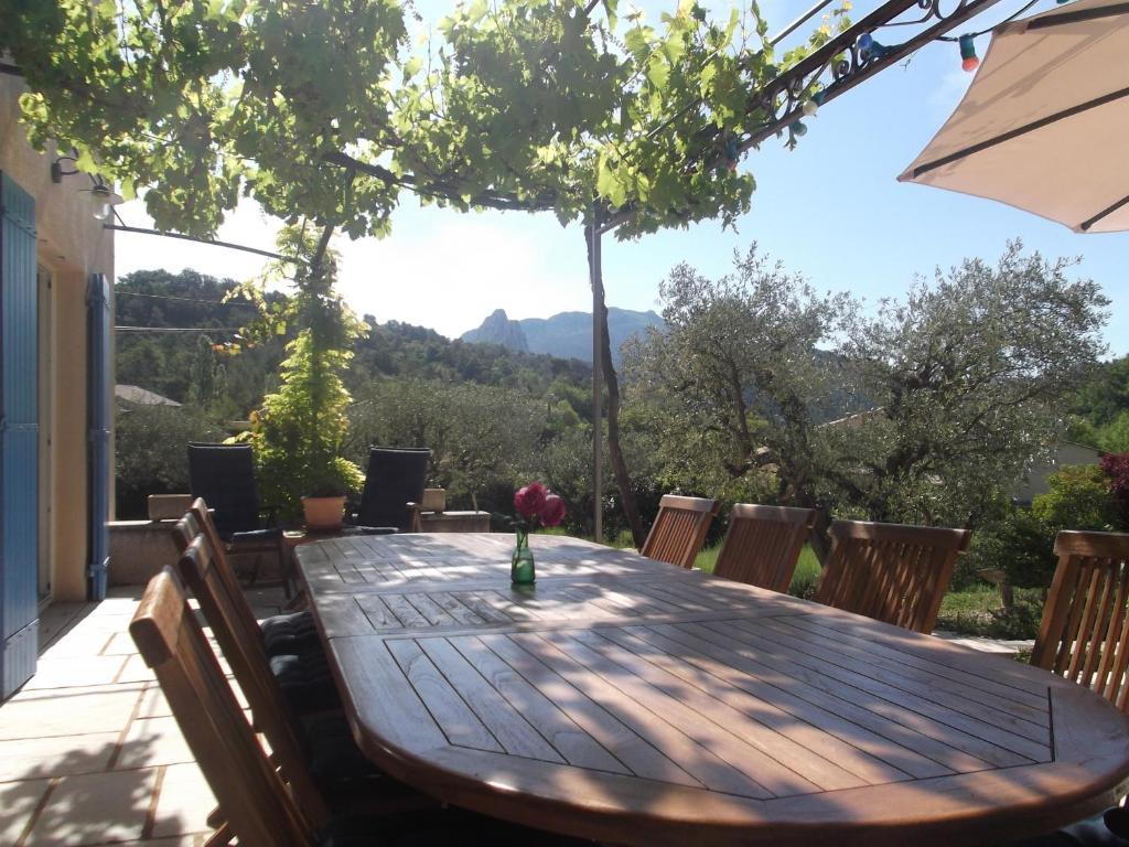 La Serenade Buis-les-Baronnies Exterior foto